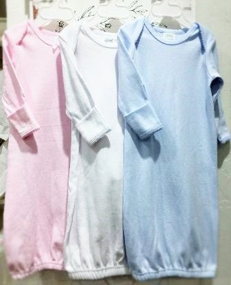 Cotton knit infant gowns in pink, white and blue